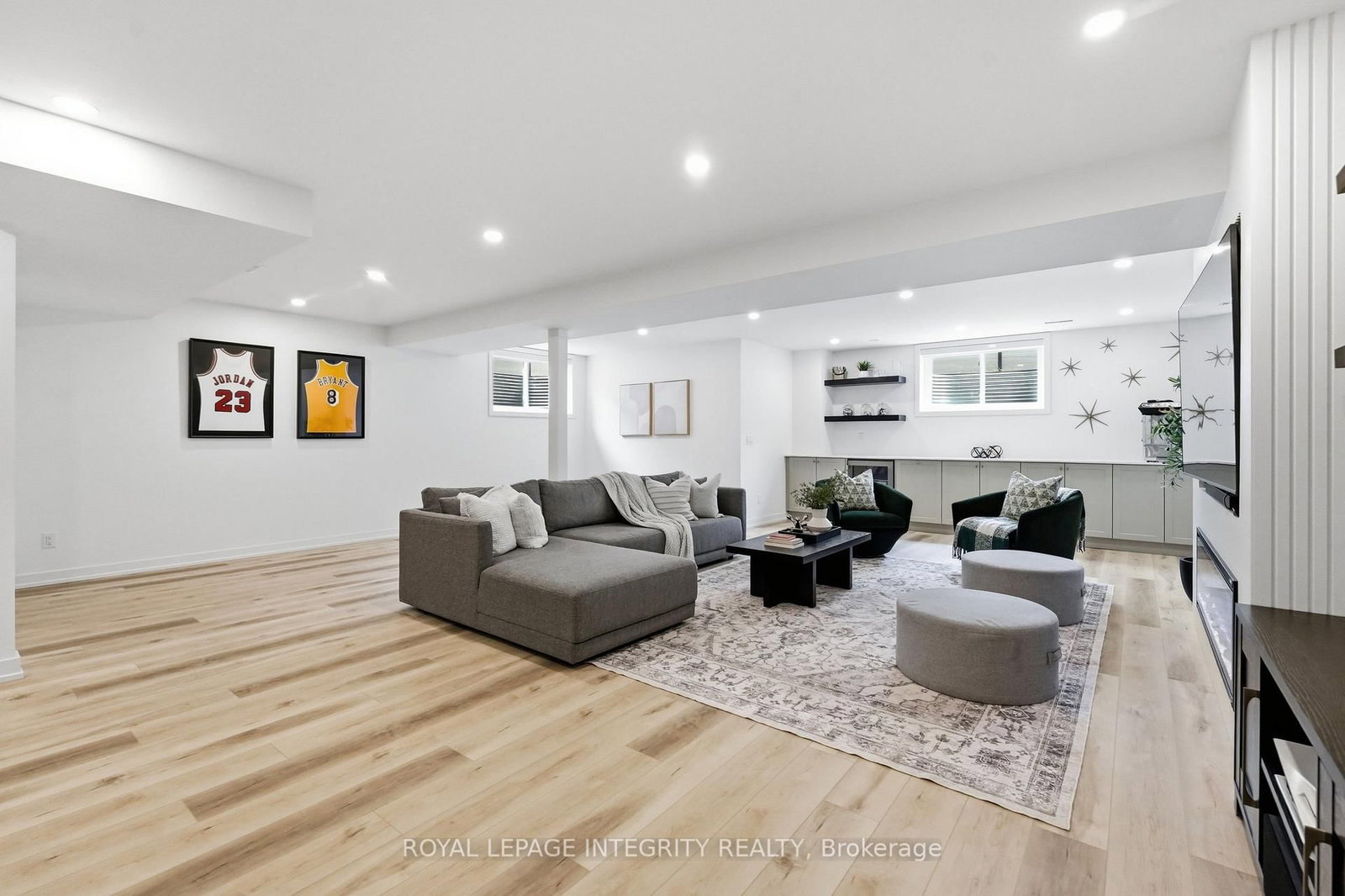 300 Wigwas Street • Ottawa, ON photo 38