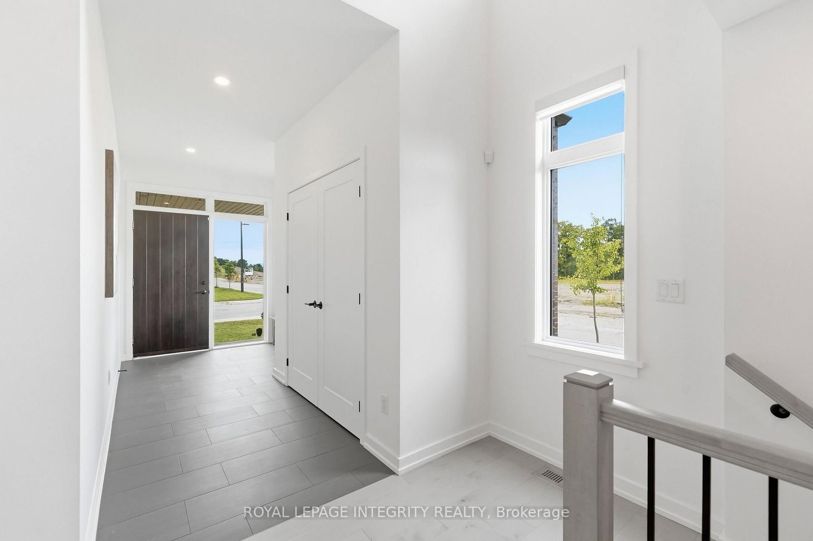 300 Wigwas Street • Ottawa, ON photo 6