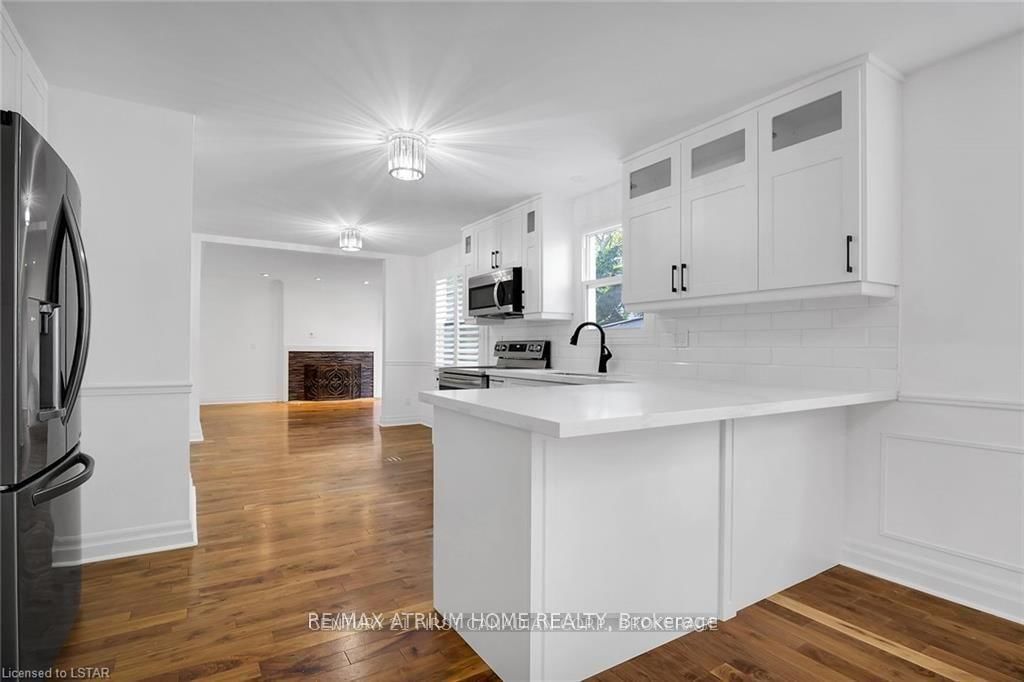 40 Stuyvesant Place • London South, ON photo 11
