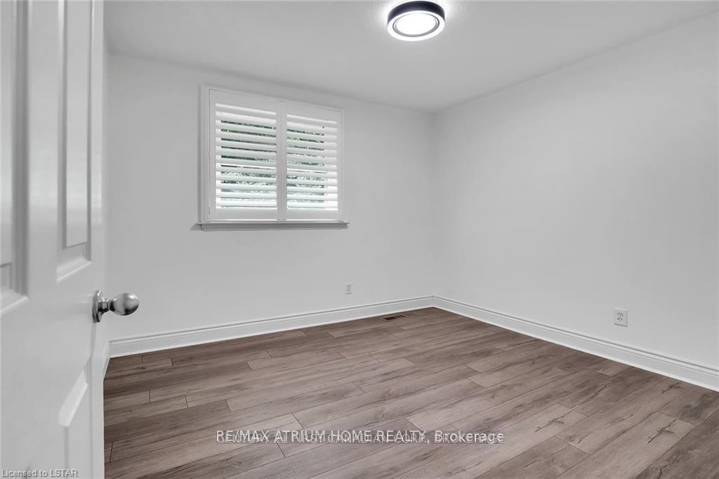 40 Stuyvesant Place • London South, ON photo 18