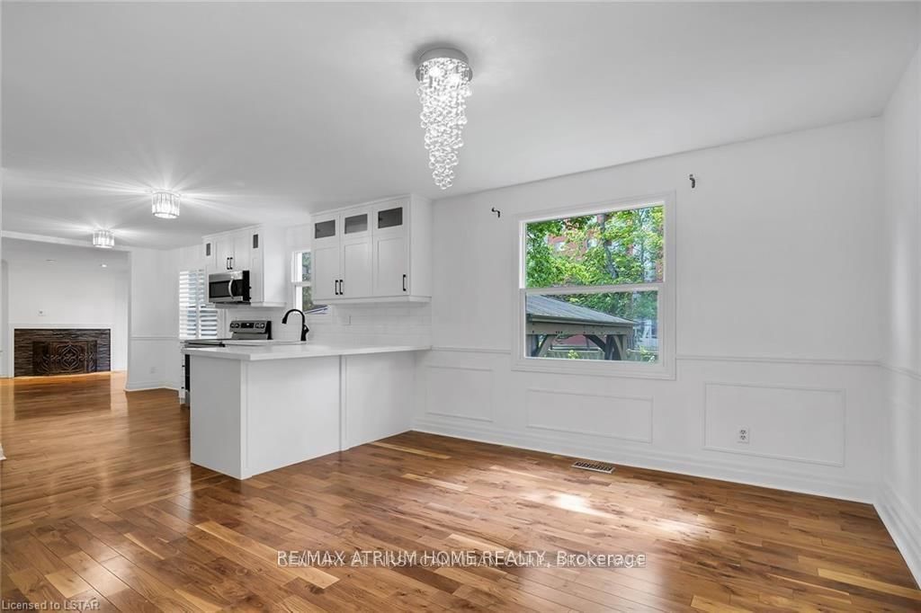 40 Stuyvesant Place • London South, ON photo 2