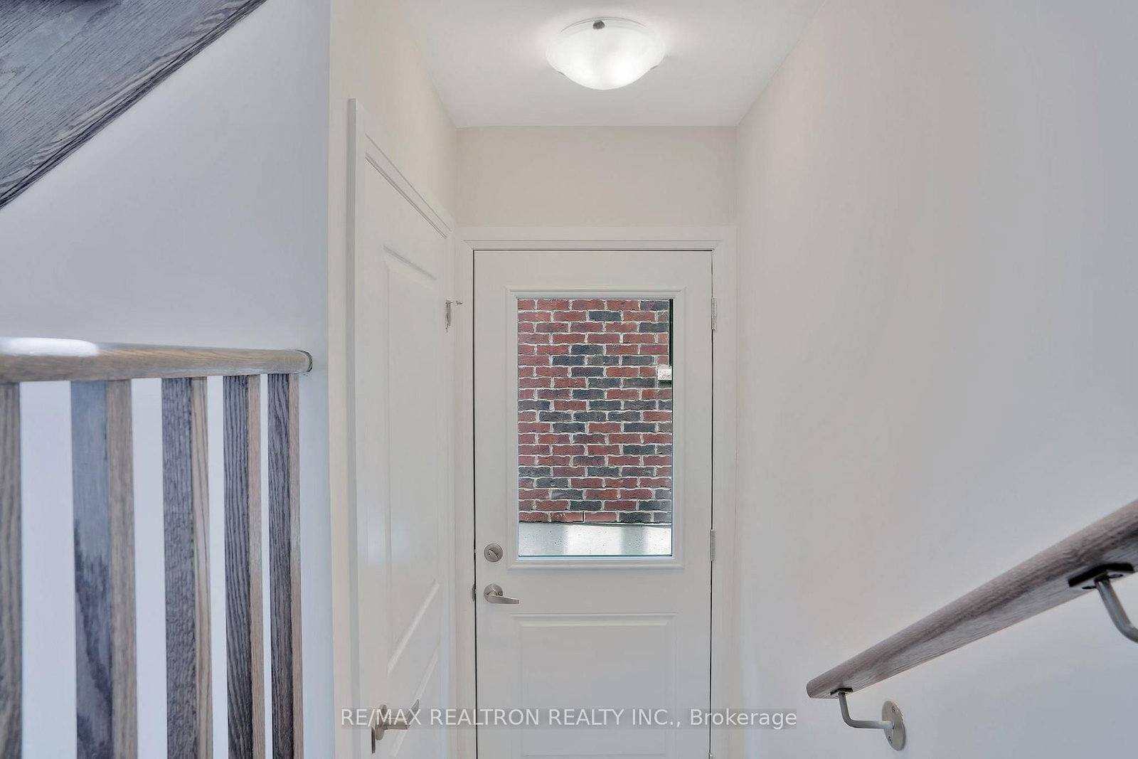 184 Leslie Davis Street • North Dumfries, ON photo 11