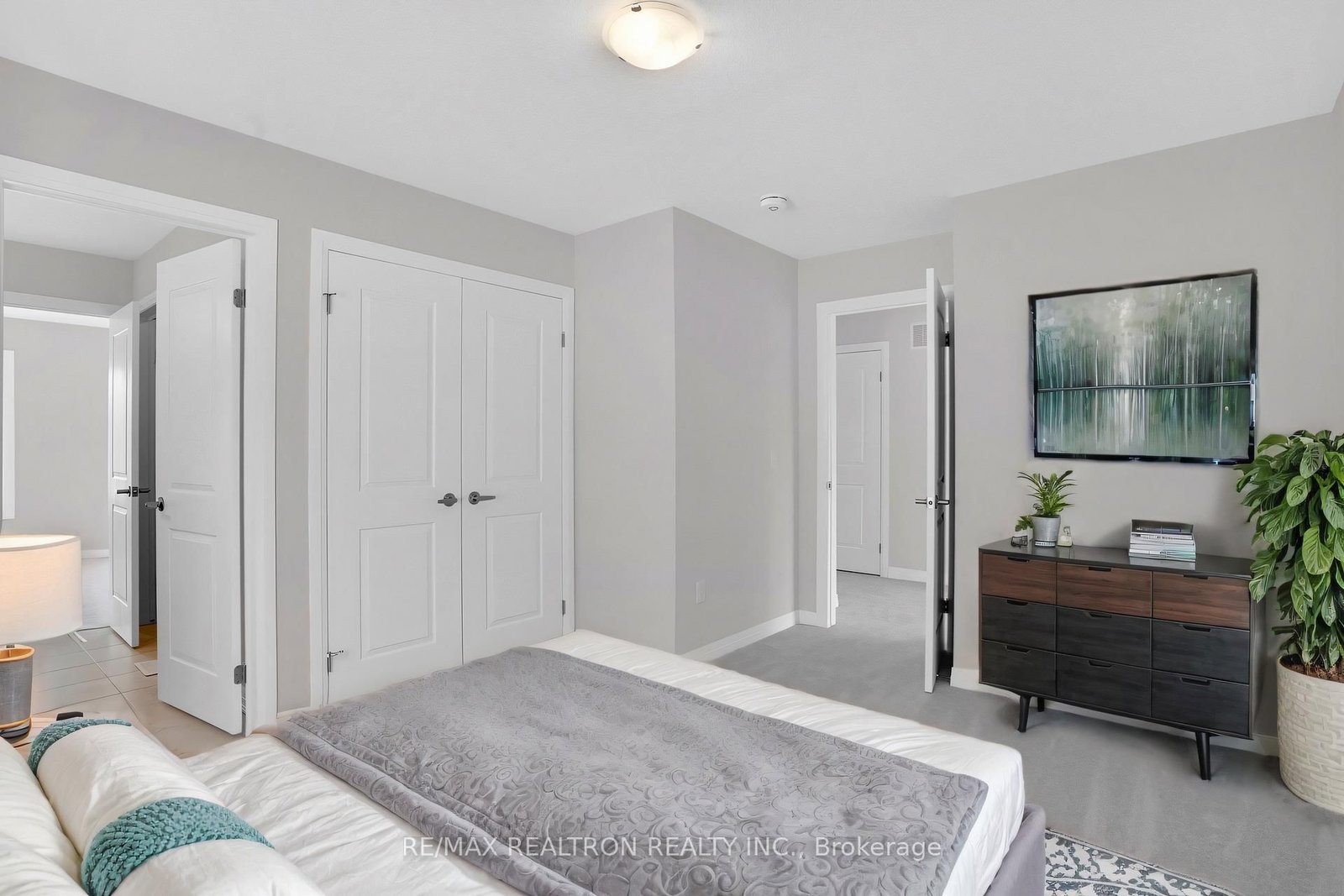 184 Leslie Davis Street • North Dumfries, ON photo 17