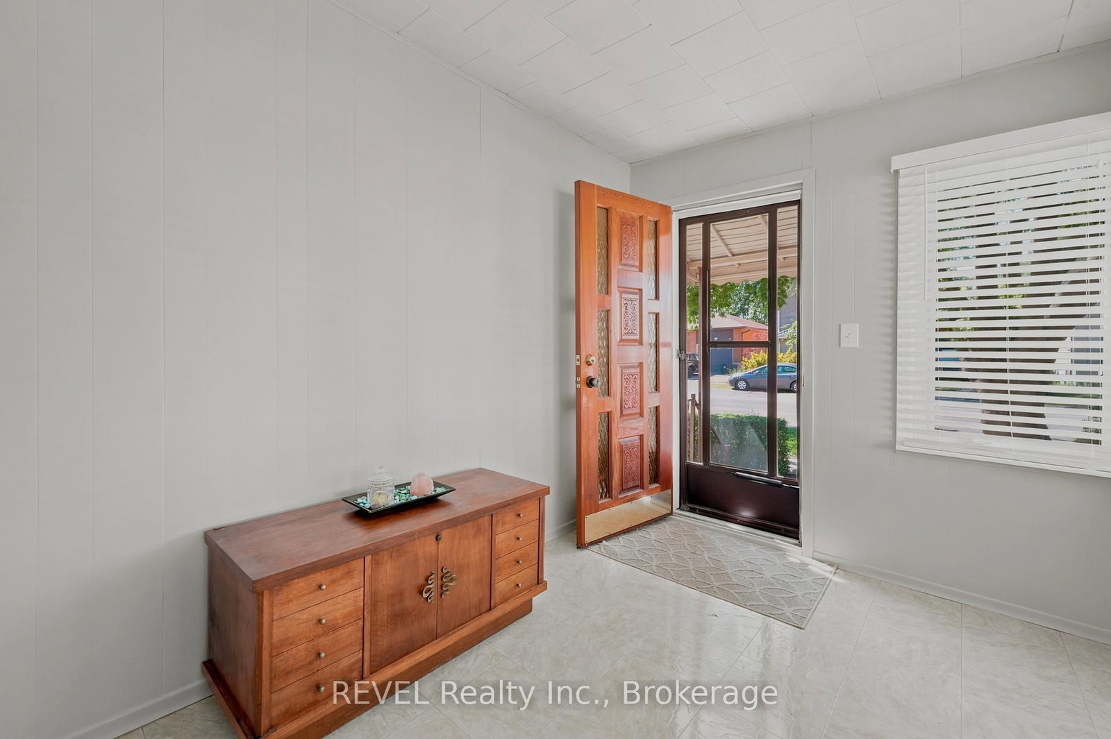 92 Saint Arnaud Street • Port Colborne, ON photo 9