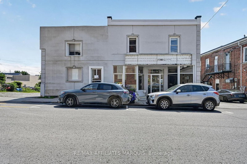 3 William Street E