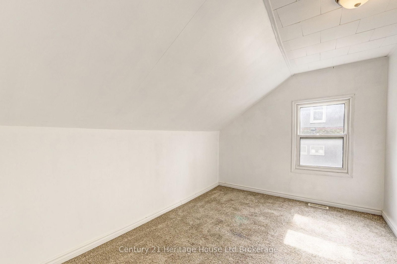 217-219 Merritt Street • Ingersoll, ON photo 29