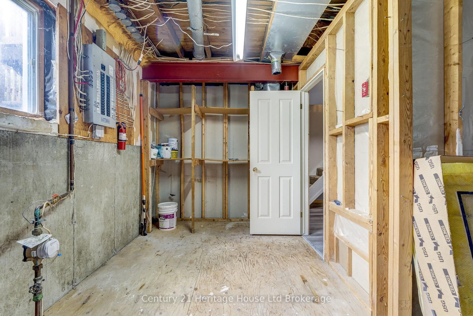 217-219 Merritt Street • Ingersoll, ON photo 37
