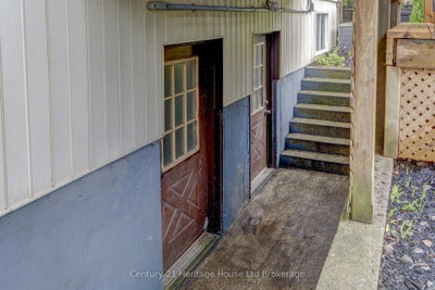 217-219 Merritt Street • Ingersoll, ON photo 8