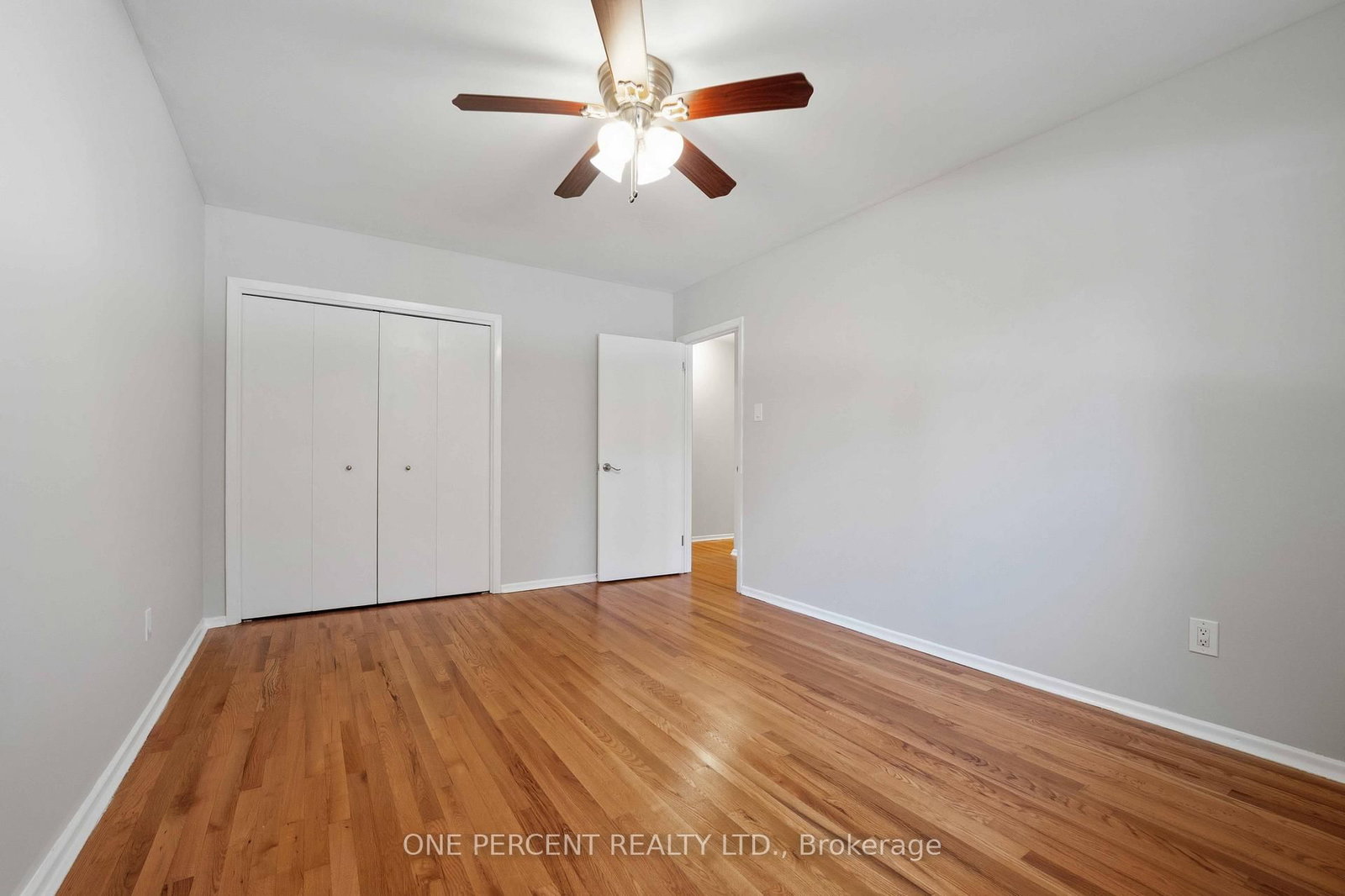 933 Kincaid Court • #Unit A and Unit B • Ottawa, ON photo 12