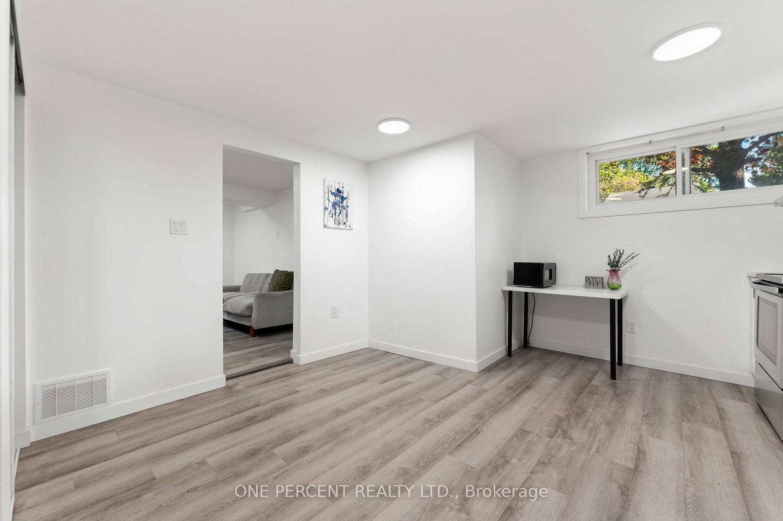 933 Kincaid Court • #Unit A and Unit B • Ottawa, ON photo 21