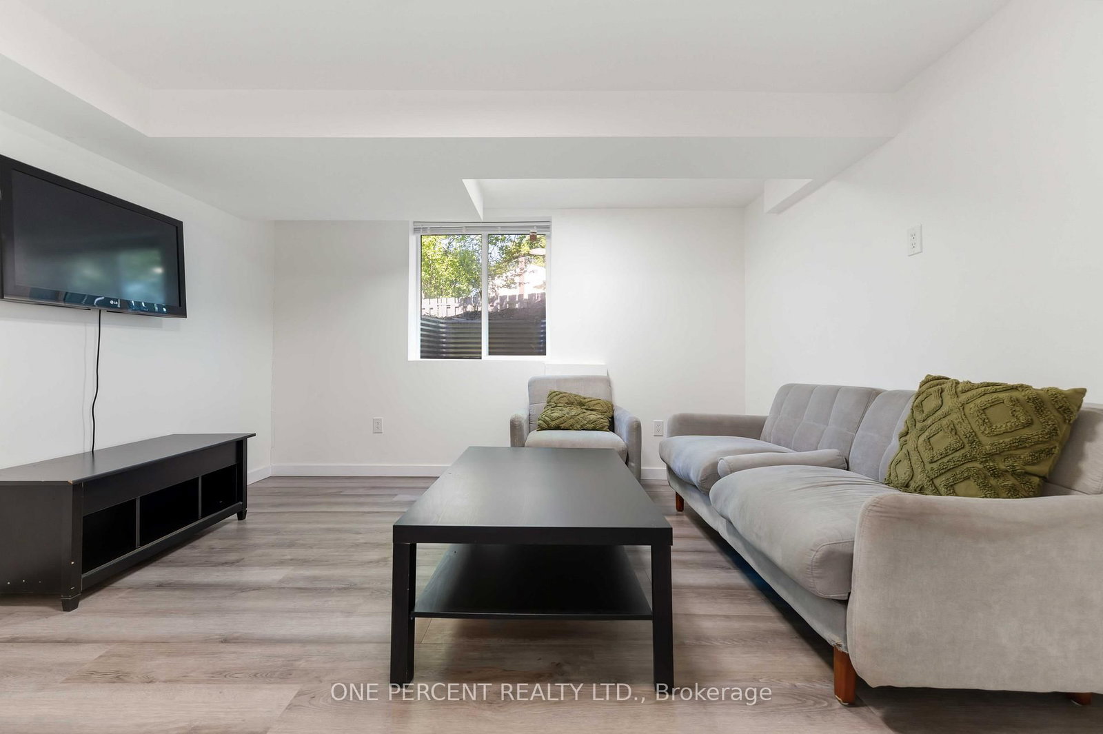 933 Kincaid Court • #Unit A and Unit B • Ottawa, ON photo 25