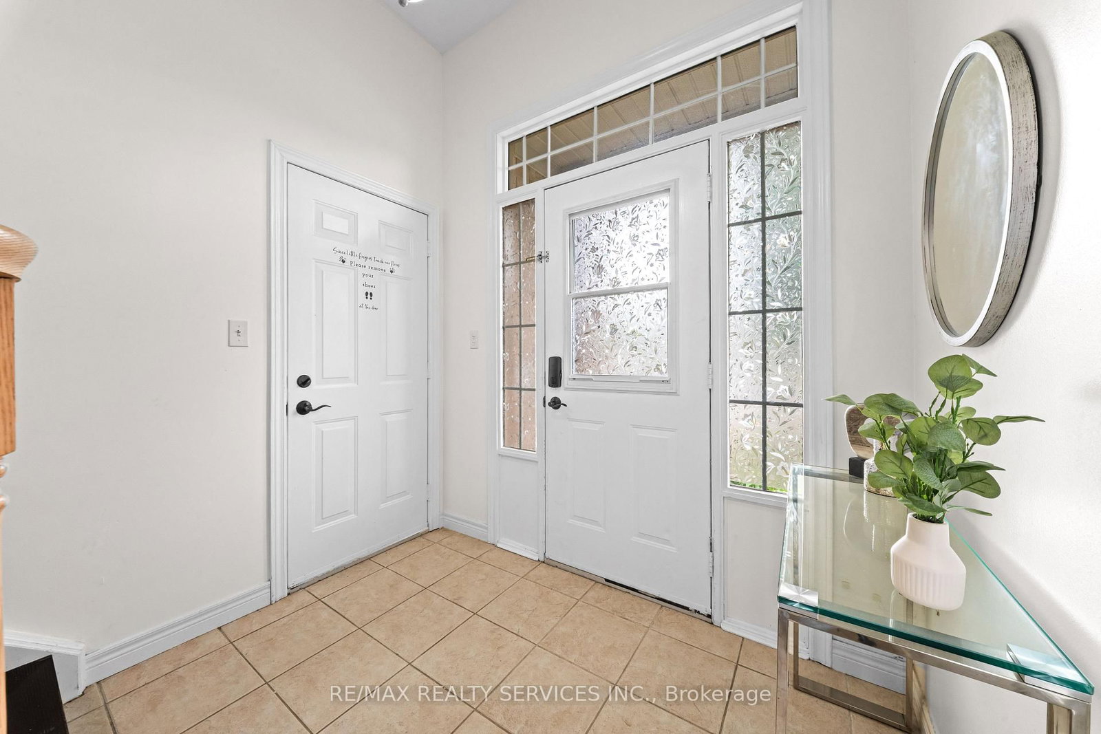 495 Brigantine Drive • Waterloo, ON photo 4