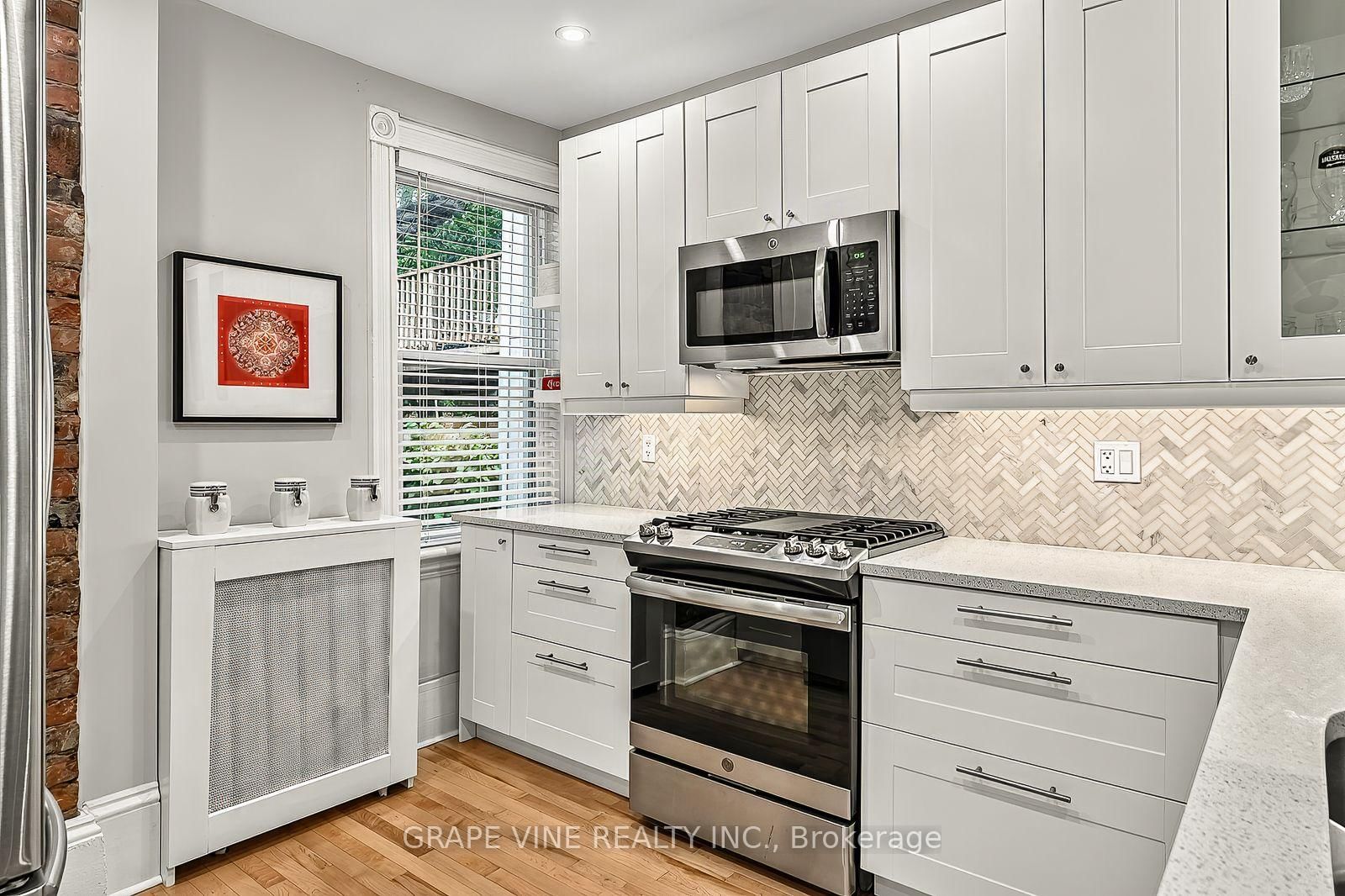 119 Frank Street • Ottawa, ON photo 18
