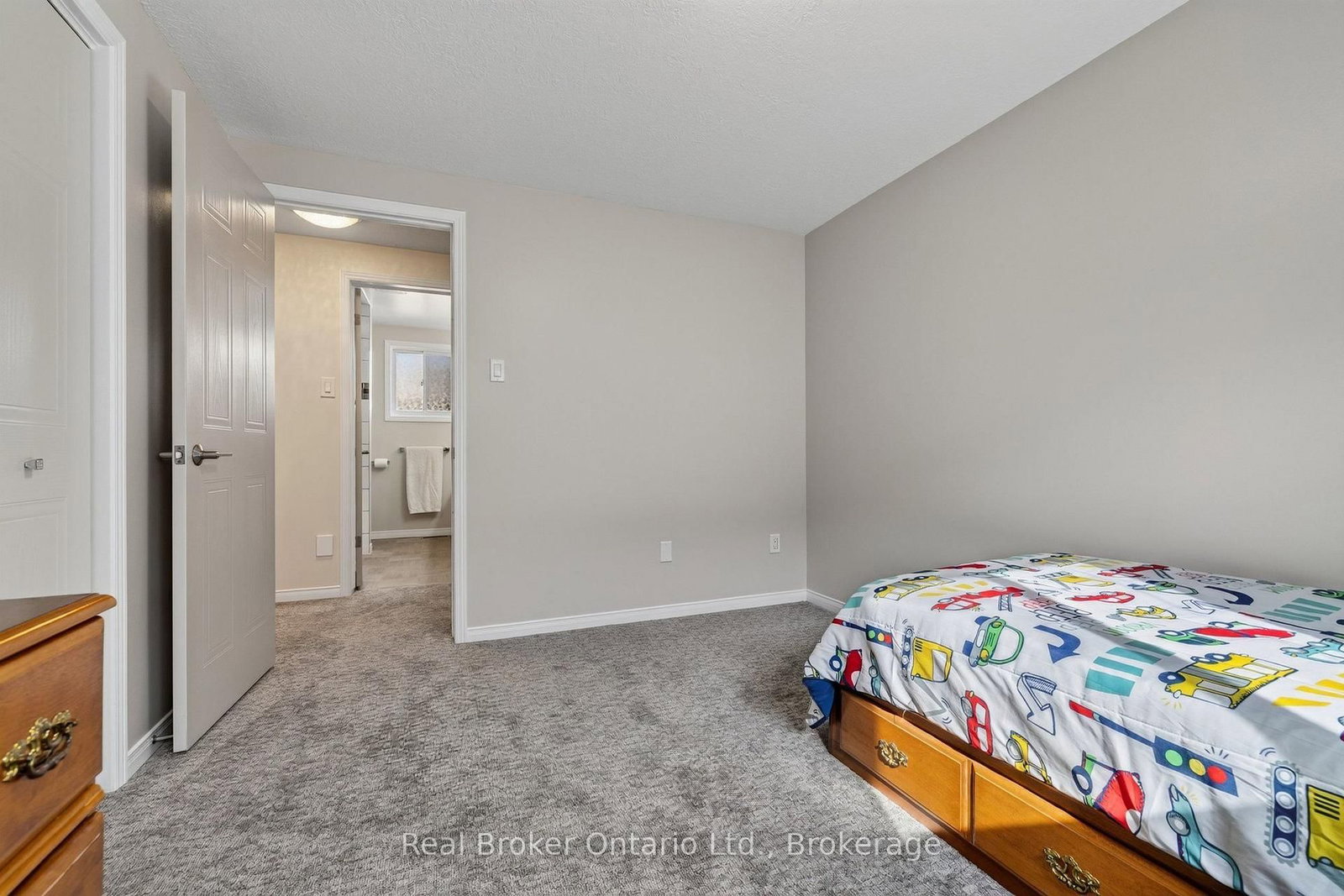 203 Country Club Drive • Guelph, ON photo 28