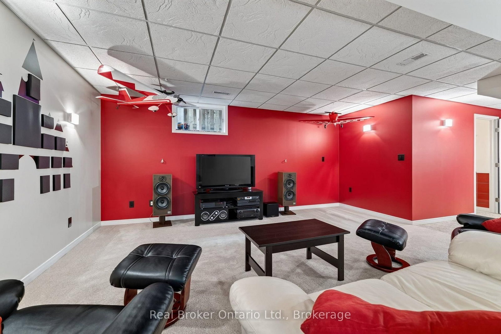 203 Country Club Drive • Guelph, ON photo 37