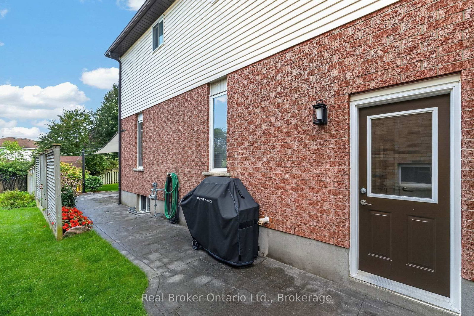 203 Country Club Drive • Guelph, ON photo 42