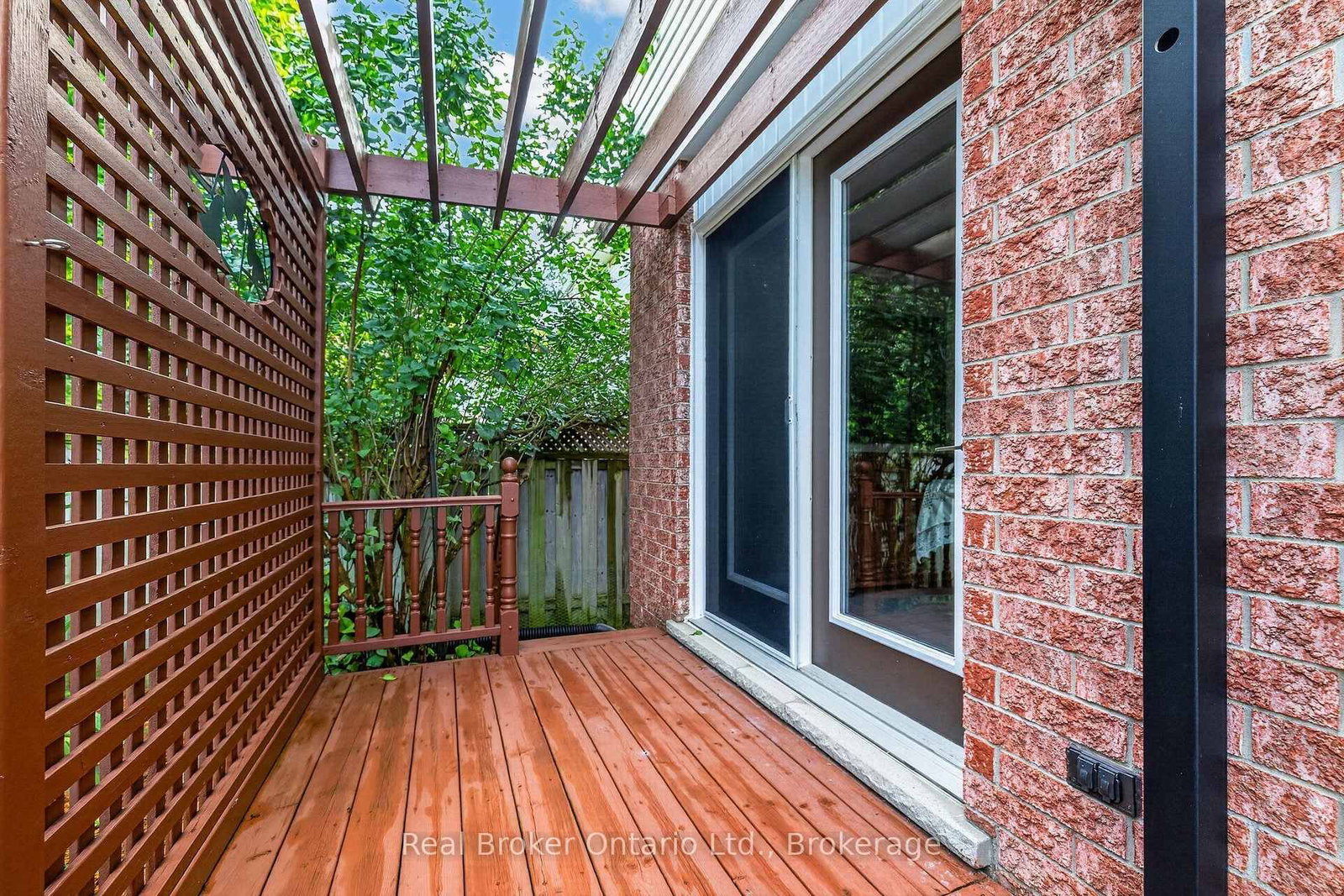 203 Country Club Drive • Guelph, ON photo 43