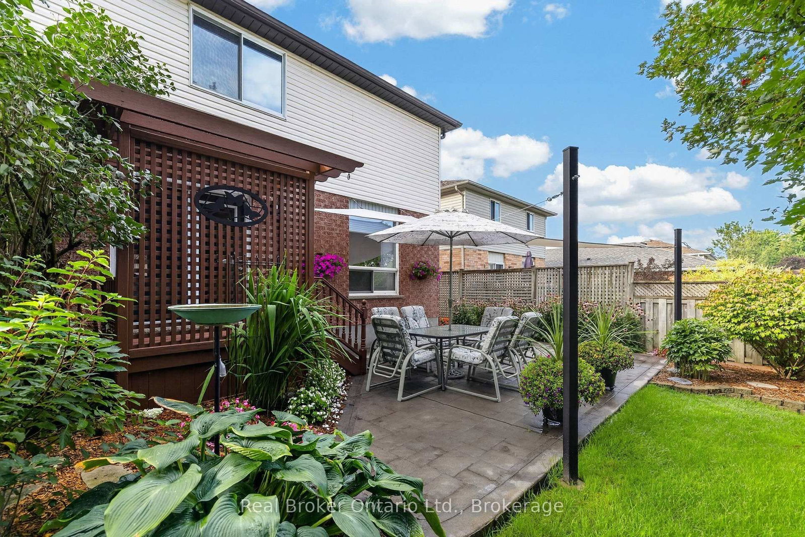 203 Country Club Drive • Guelph, ON photo 47