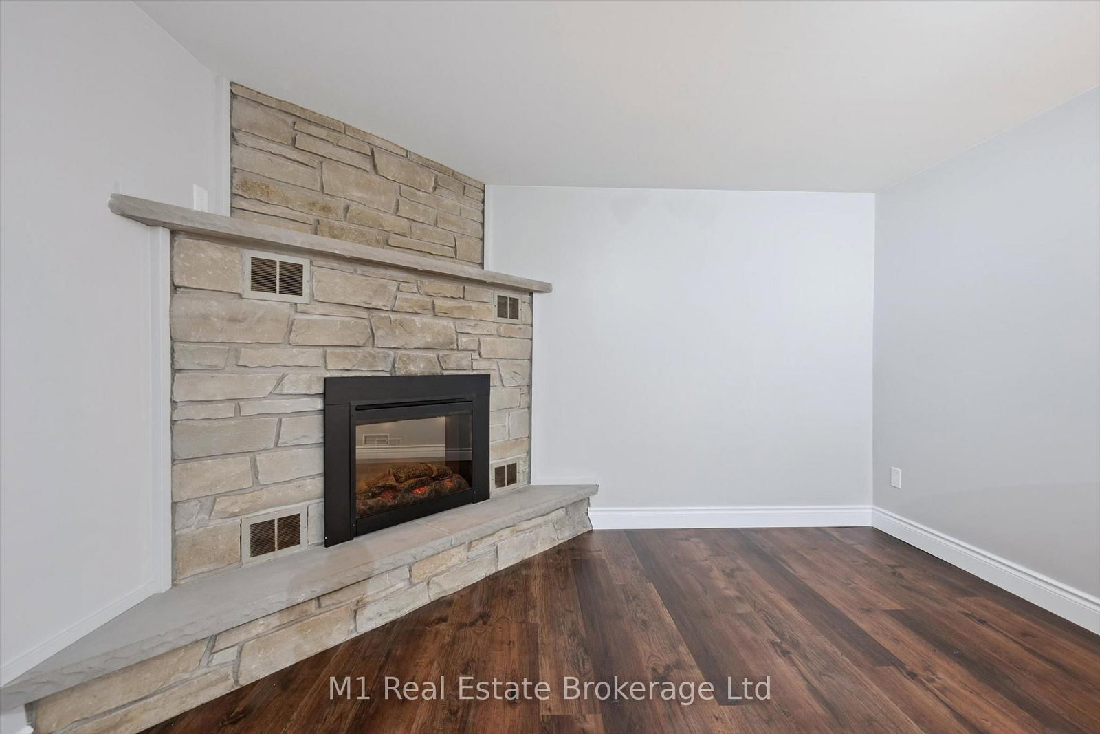 610 St David Street S • Centre Wellington, ON photo 31