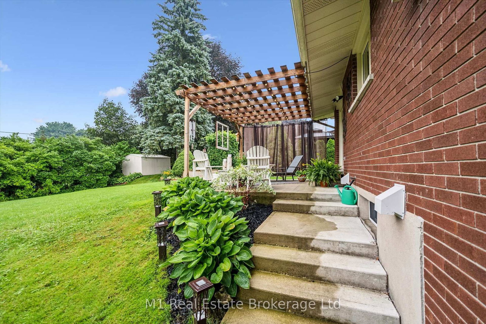 610 St David Street S • Centre Wellington, ON photo 40