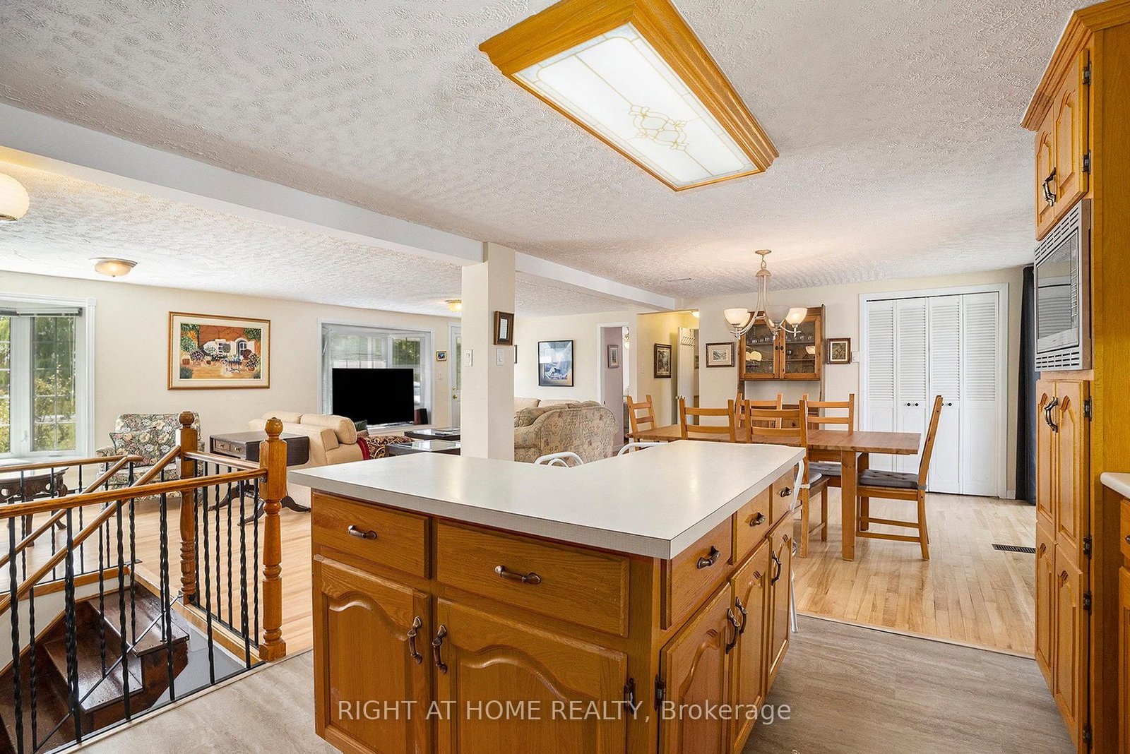 1103 Conc 1 Alfred Road • Alfred and Plantagenet, ON photo 16