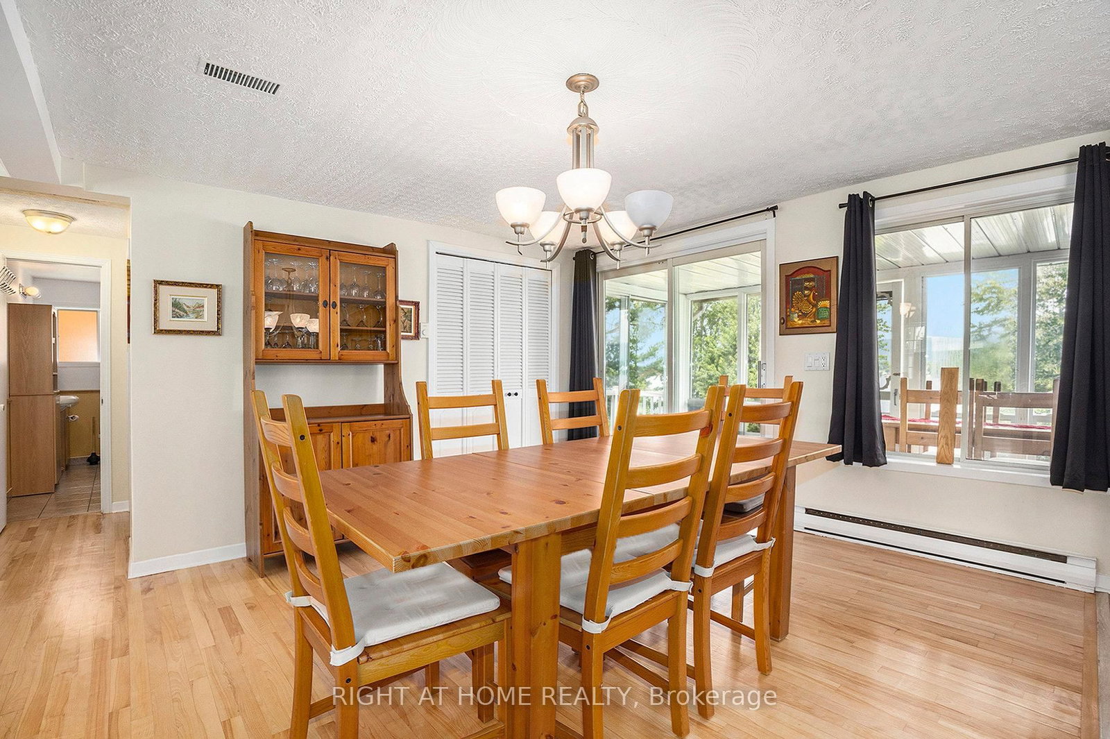 1103 Conc 1 Alfred Road • Alfred and Plantagenet, ON photo 18