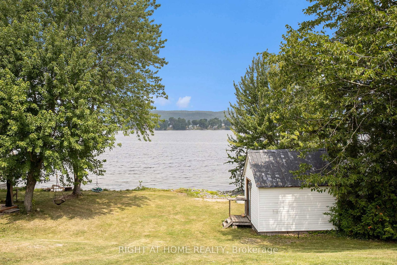 1103 Conc 1 Alfred Road • Alfred and Plantagenet, ON photo 9