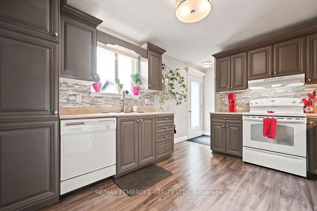 143 Schwanz Road • Petawawa, ON photo 21