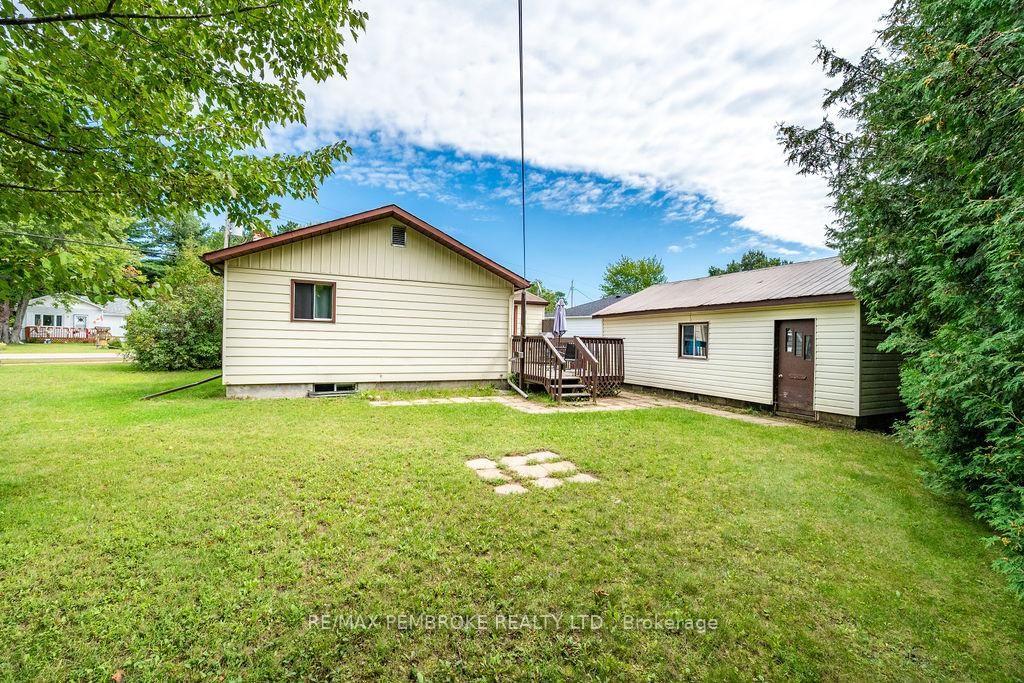 143 Schwanz Road • Petawawa, ON photo 32