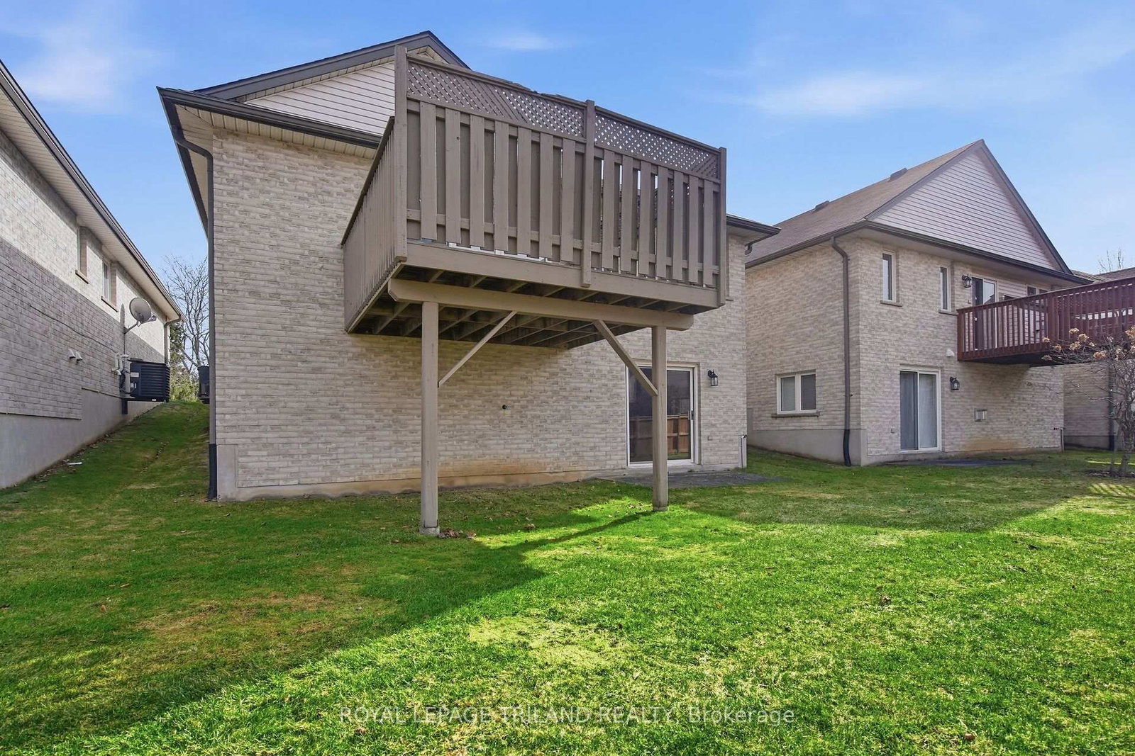 20 Windemere Place • #10 • St. Thomas, ON photo 36