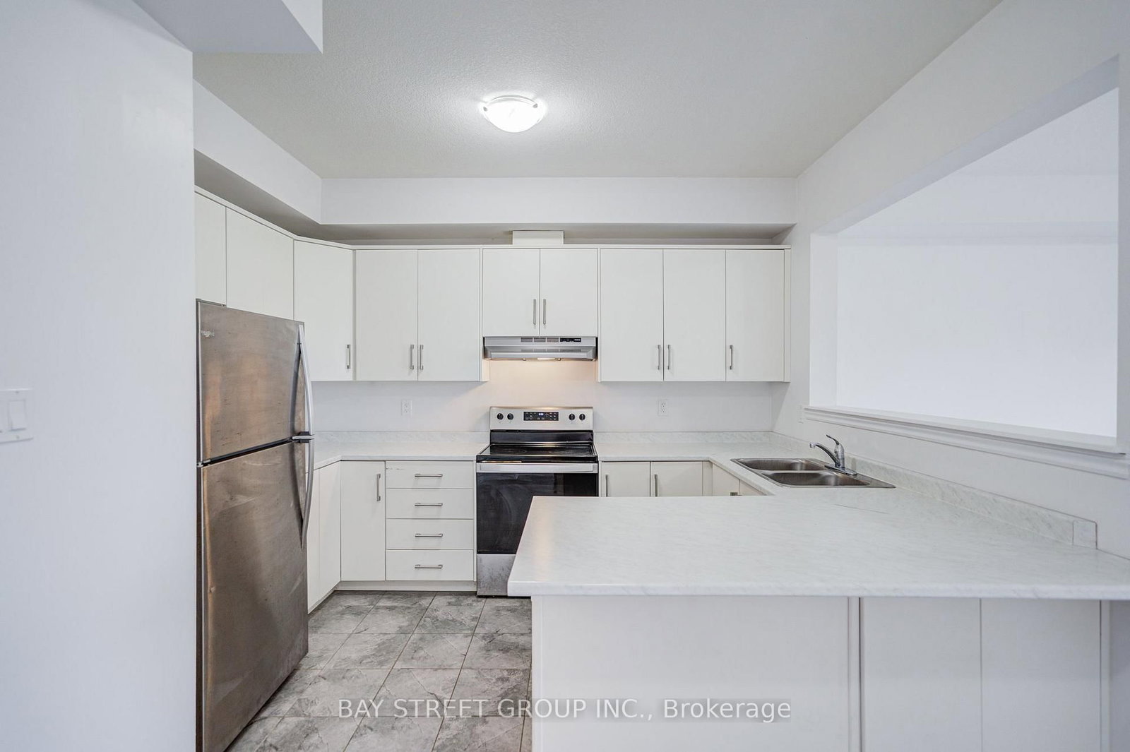 10 Elsegood Drive • Guelph, ON photo 11