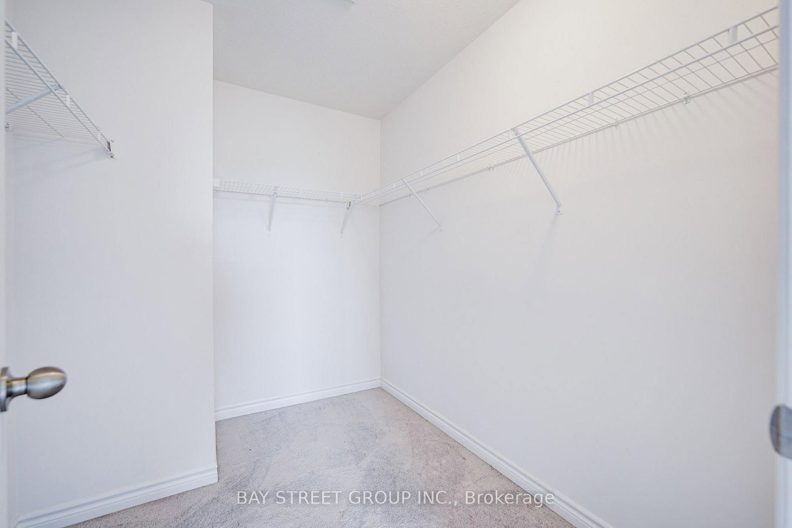 10 Elsegood Drive • Guelph, ON photo 29