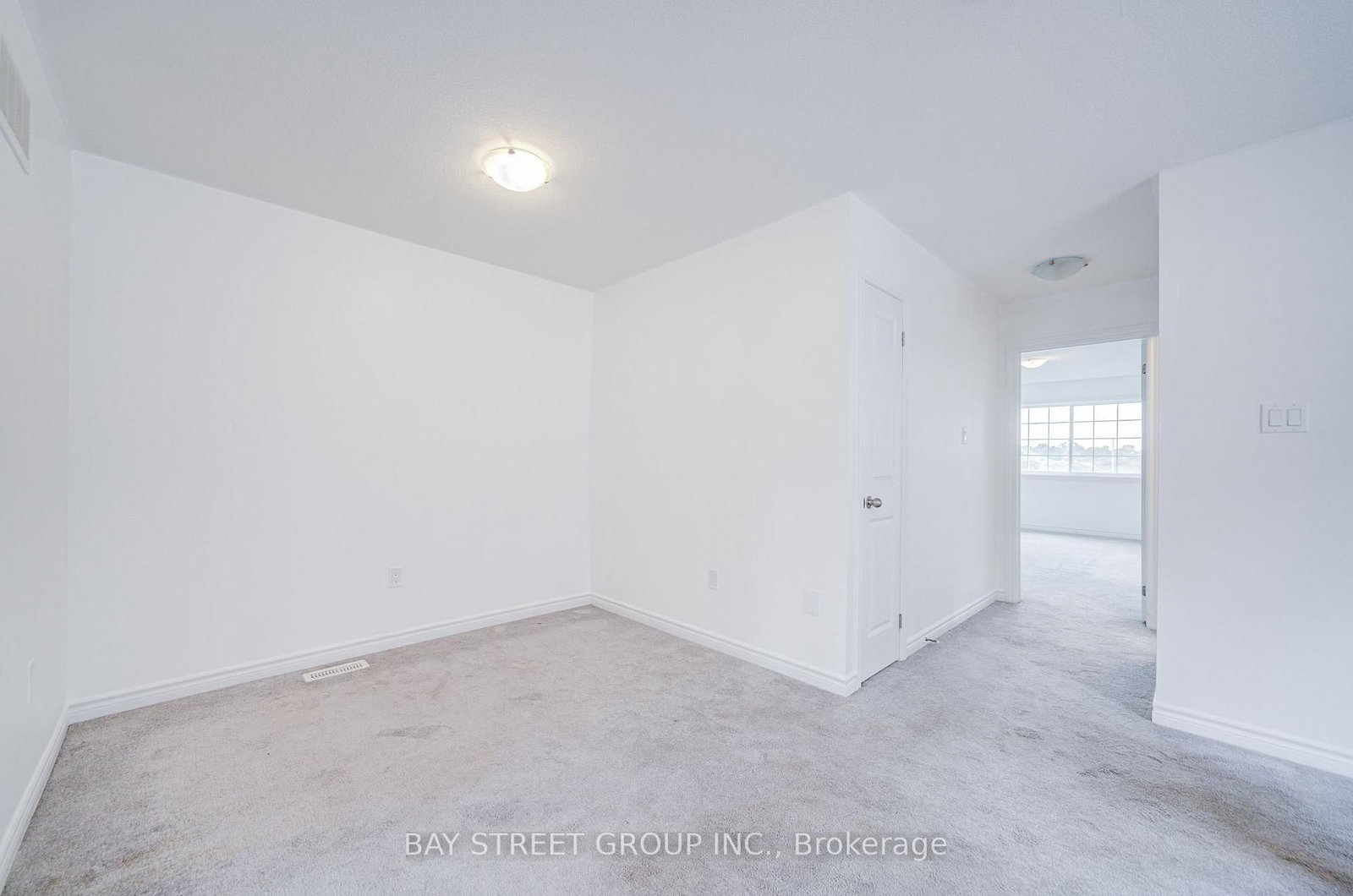 10 Elsegood Drive • Guelph, ON photo 37