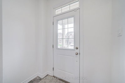 10 Elsegood Drive • Guelph, ON photo 5