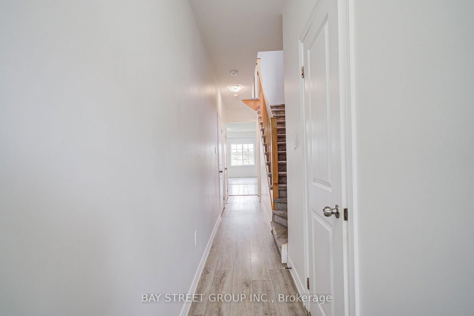 10 Elsegood Drive • Guelph, ON photo 6
