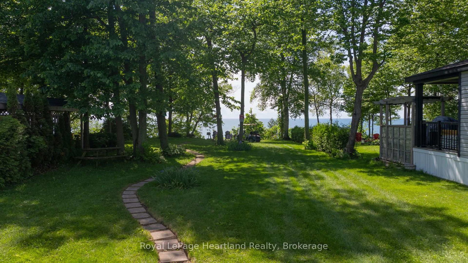 77307 BLUEWATER HIGHWAY • #49 • Bluewater, ON photo 10