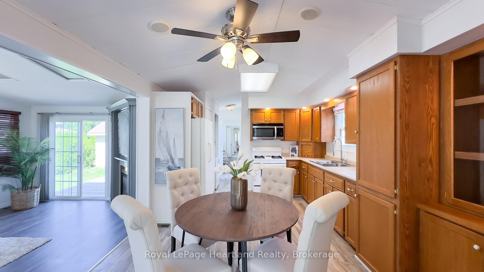 77307 BLUEWATER HIGHWAY • #49 • Bluewater, ON photo 23