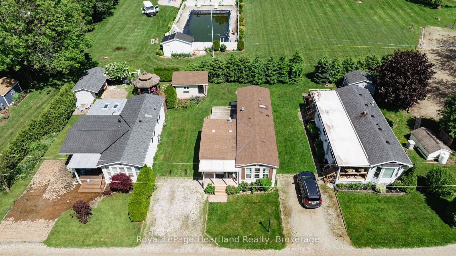 77307 BLUEWATER HIGHWAY • #49 • Bluewater, ON photo 4