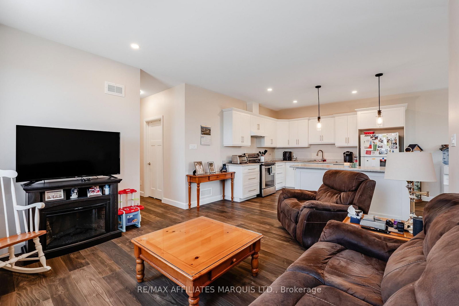 2389 Watson Crescent • Cornwall, ON photo 14