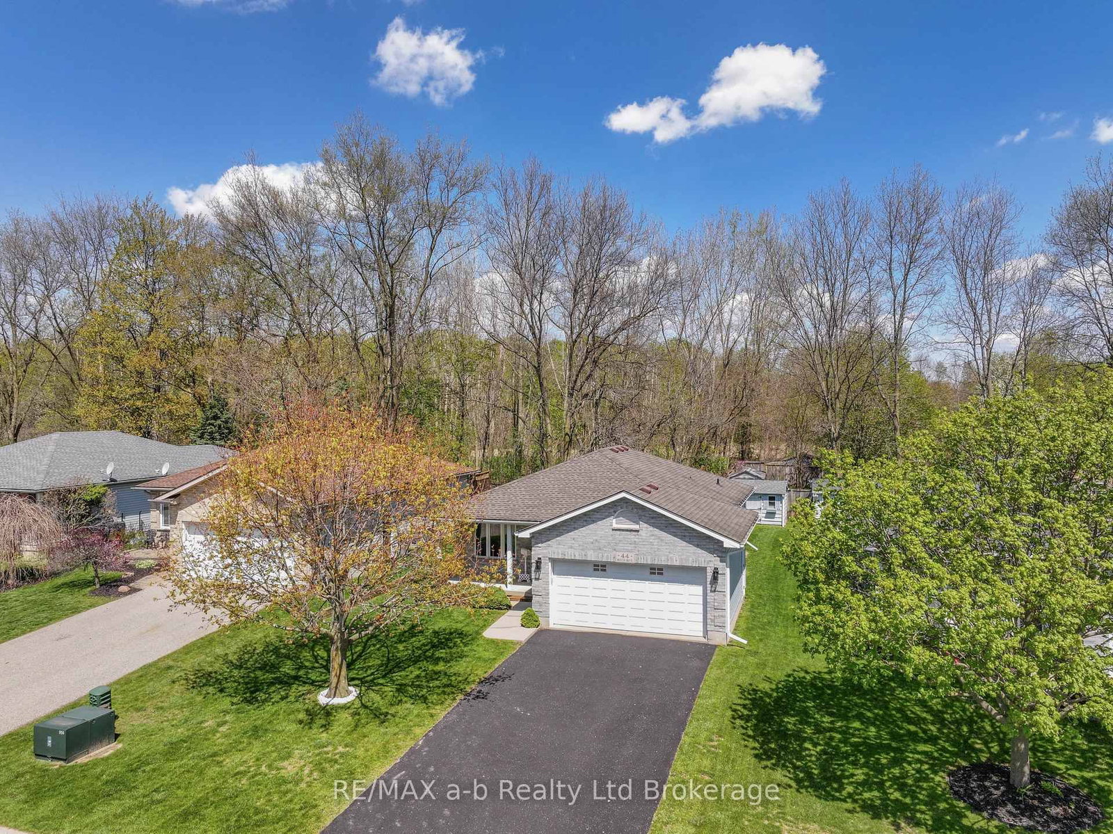44 Beech Boulevard • Tillsonburg, ON photo 37
