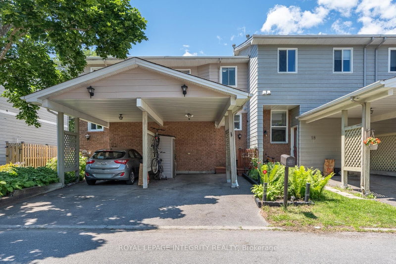 16 Stamford Private