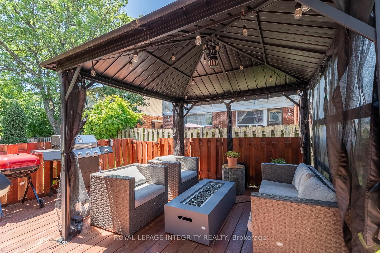16 Stamford Private • Ottawa, ON photo 37
