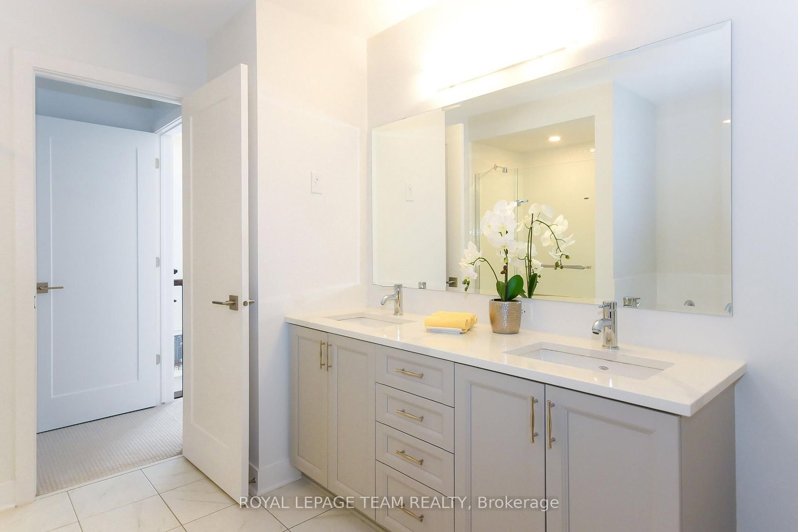 725 Capricorn Circle • Ottawa, ON photo 33