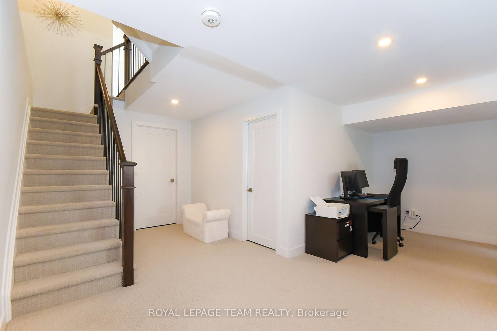 725 Capricorn Circle • Ottawa, ON photo 46