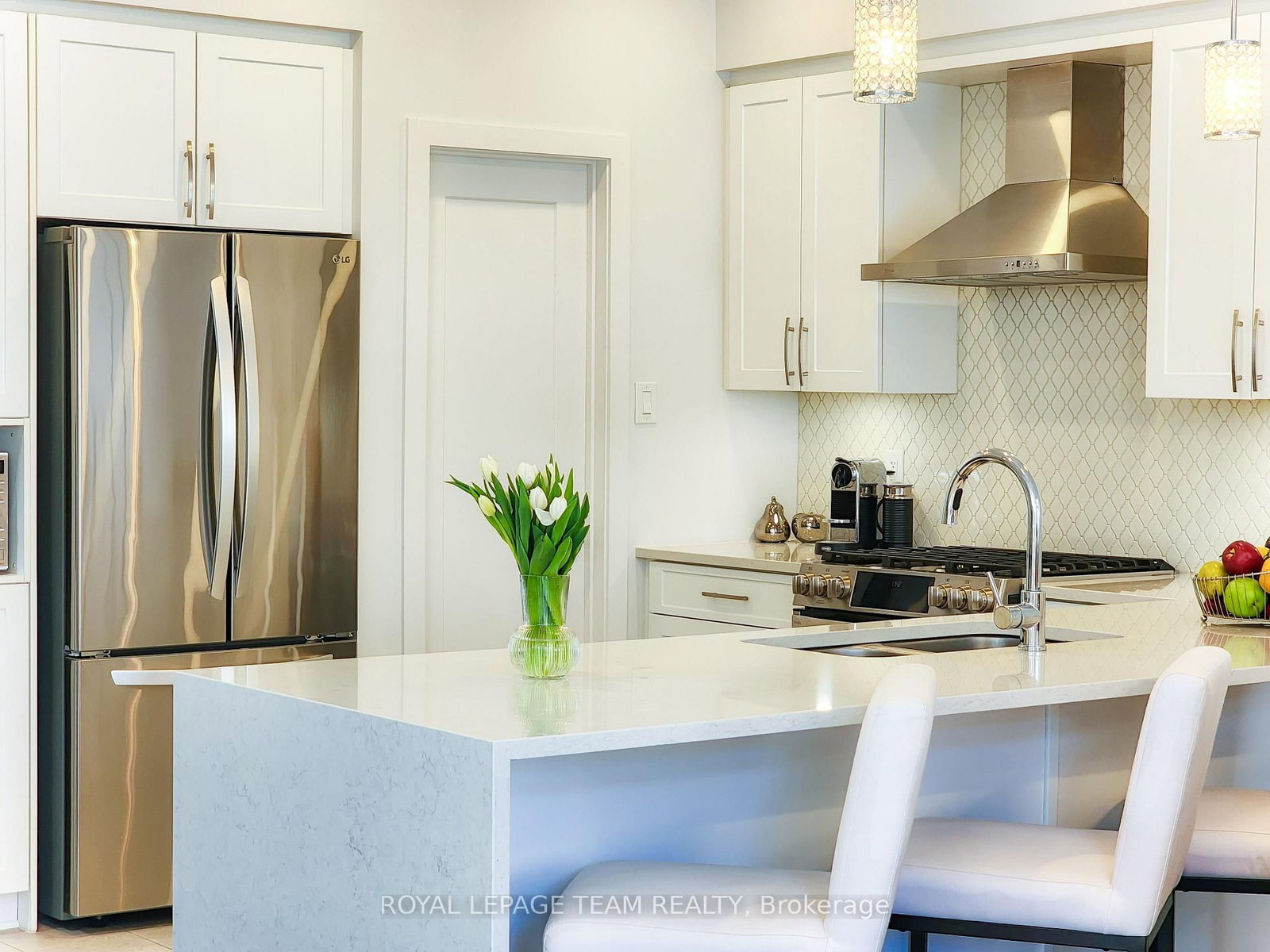 725 Capricorn Circle • Ottawa, ON photo 8