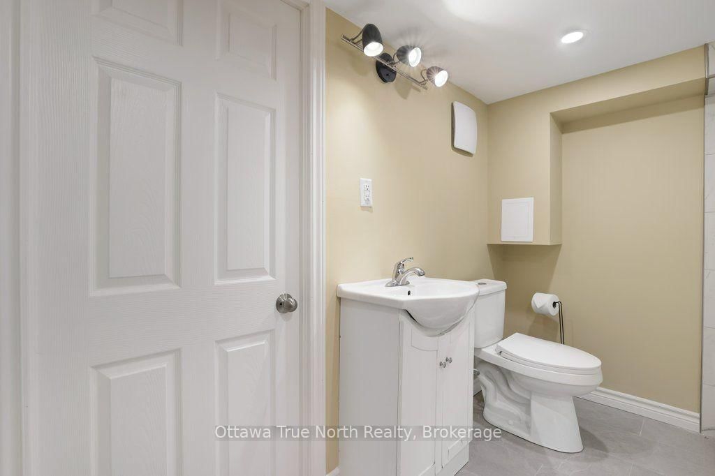 45 Alston Street • White Lake, ON photo 25