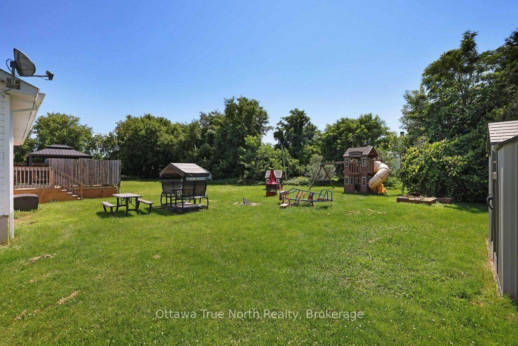 45 Alston Street • White Lake, ON photo 28