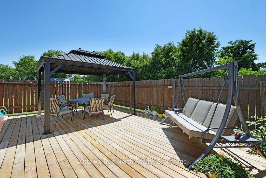 45 Alston Street • White Lake, ON photo 33
