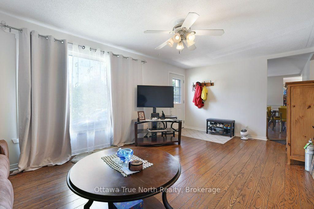 45 Alston Street • White Lake, ON photo 9