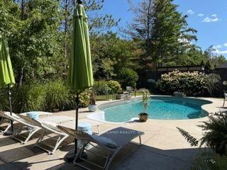 1824 Upper West Avenue • London South, ON photo 37